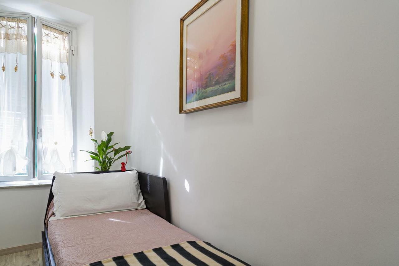 Ferienwohnung Casa Rosa Al Molo By Wonderful Italy Genua Exterior foto