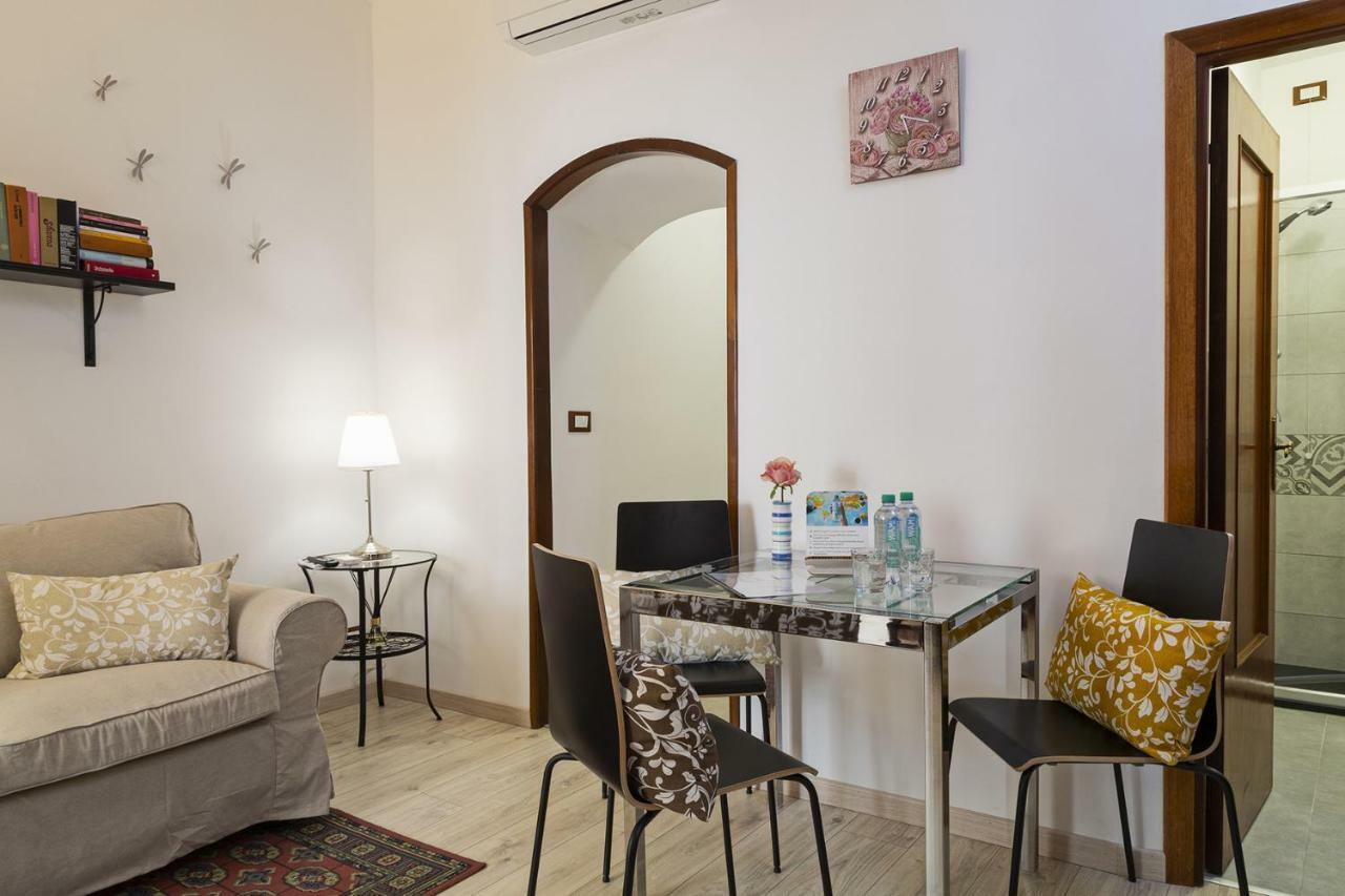 Ferienwohnung Casa Rosa Al Molo By Wonderful Italy Genua Exterior foto